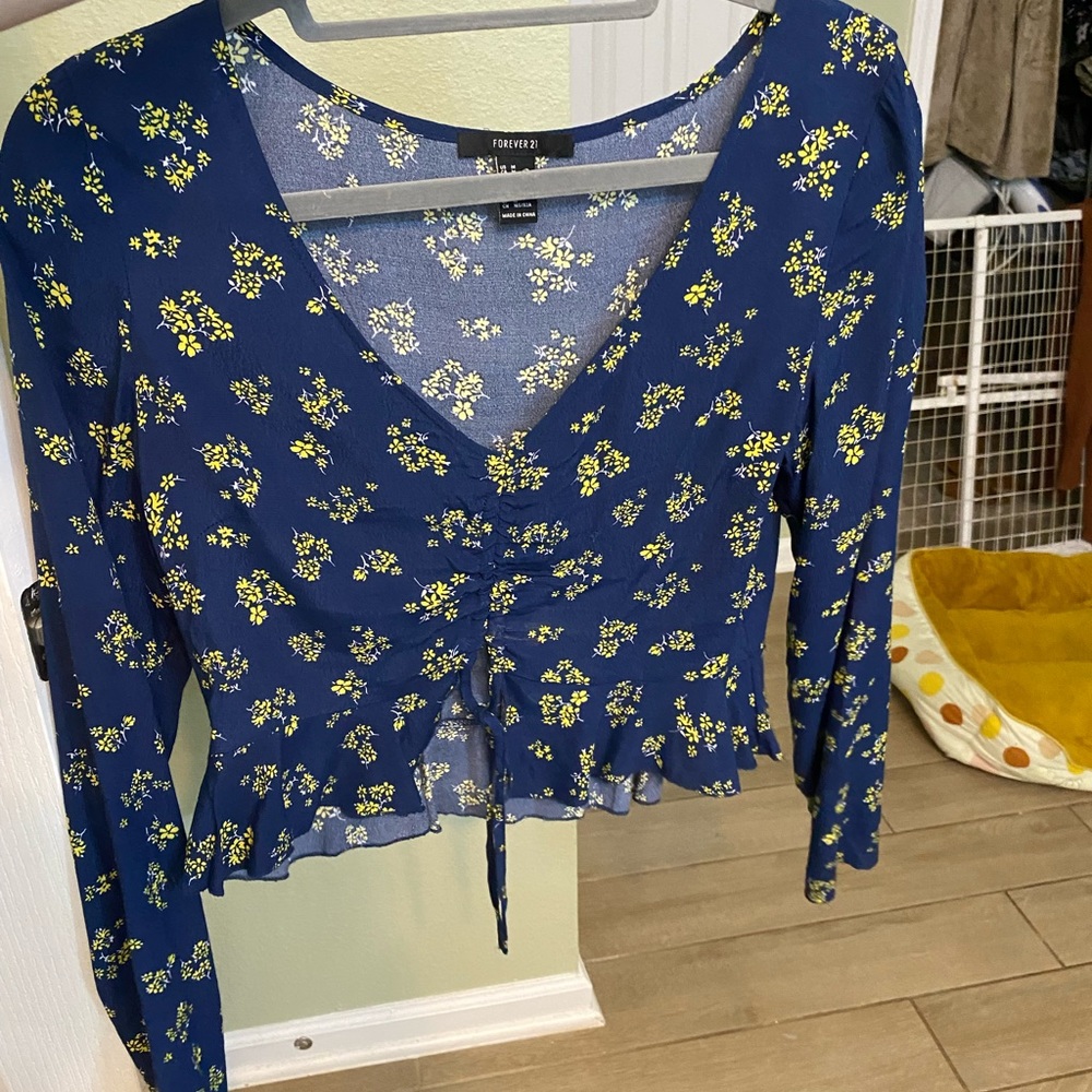 Forever 21 small top